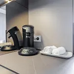 Luxury Honey Moon With Free Underground Parking *