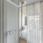Luxury Honey Moon With Free Underground Parking *