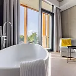 Luxury Honey Moon With Free Underground Parking Apartment *