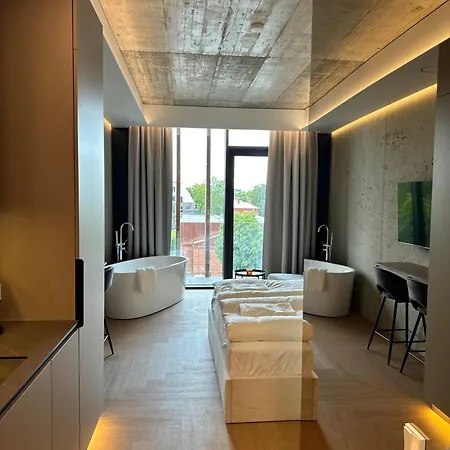 Luxury Honey Moon